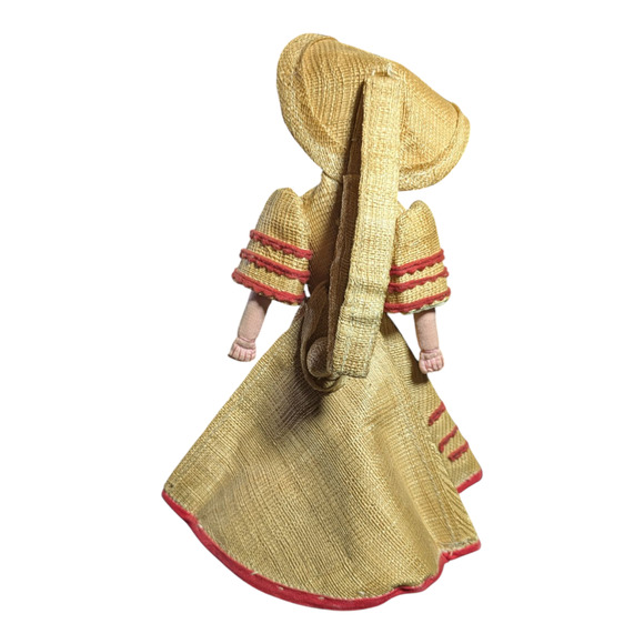 Vintage - Novelty Straw Doll -- Collectable - Picture 6 of 9